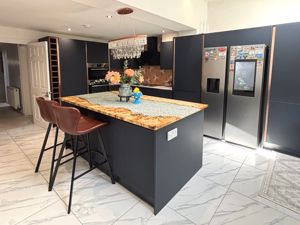 Photo 12- click for photo gallery